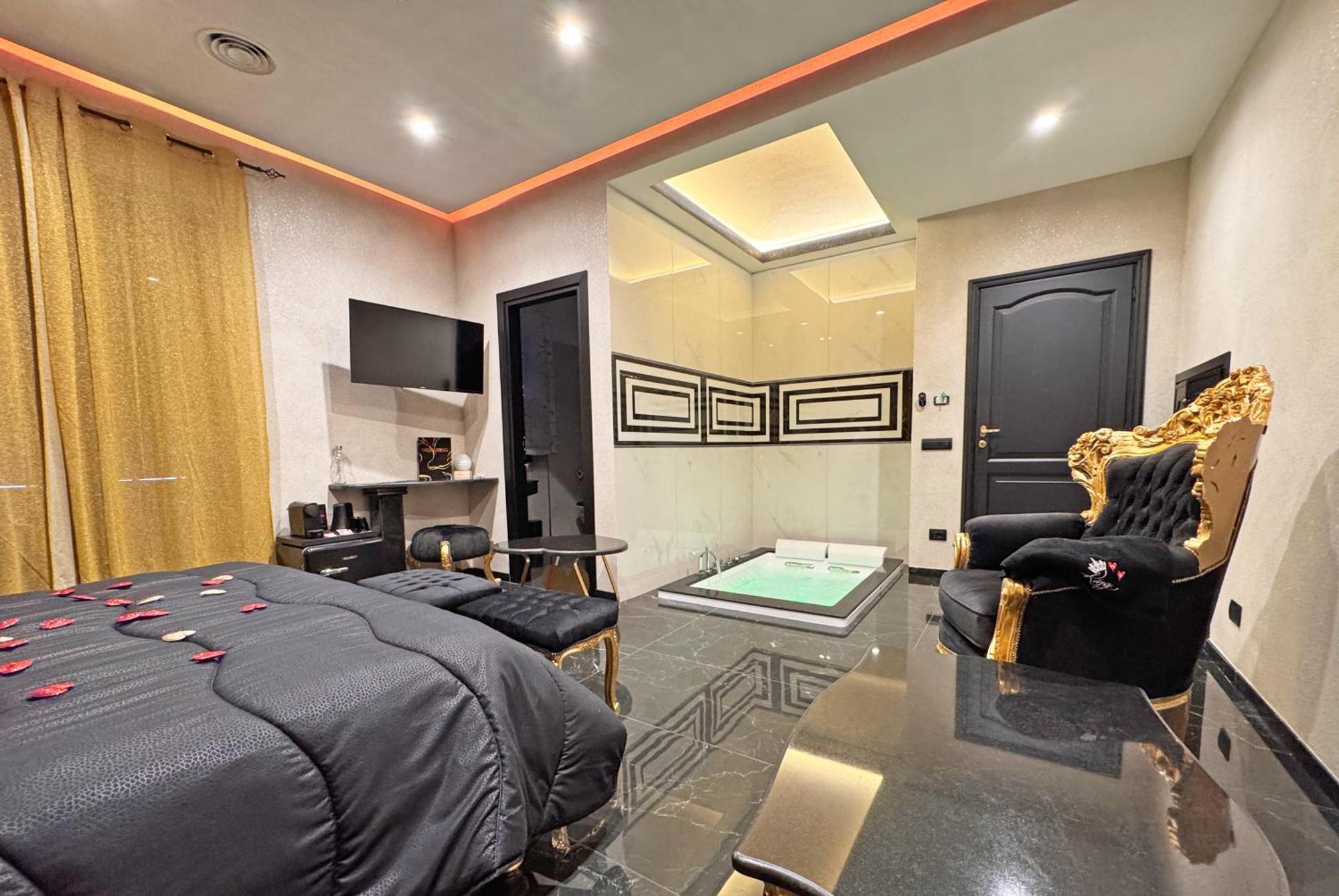 Red Rose Exclusive Rooms San Cesareo Esterno foto
