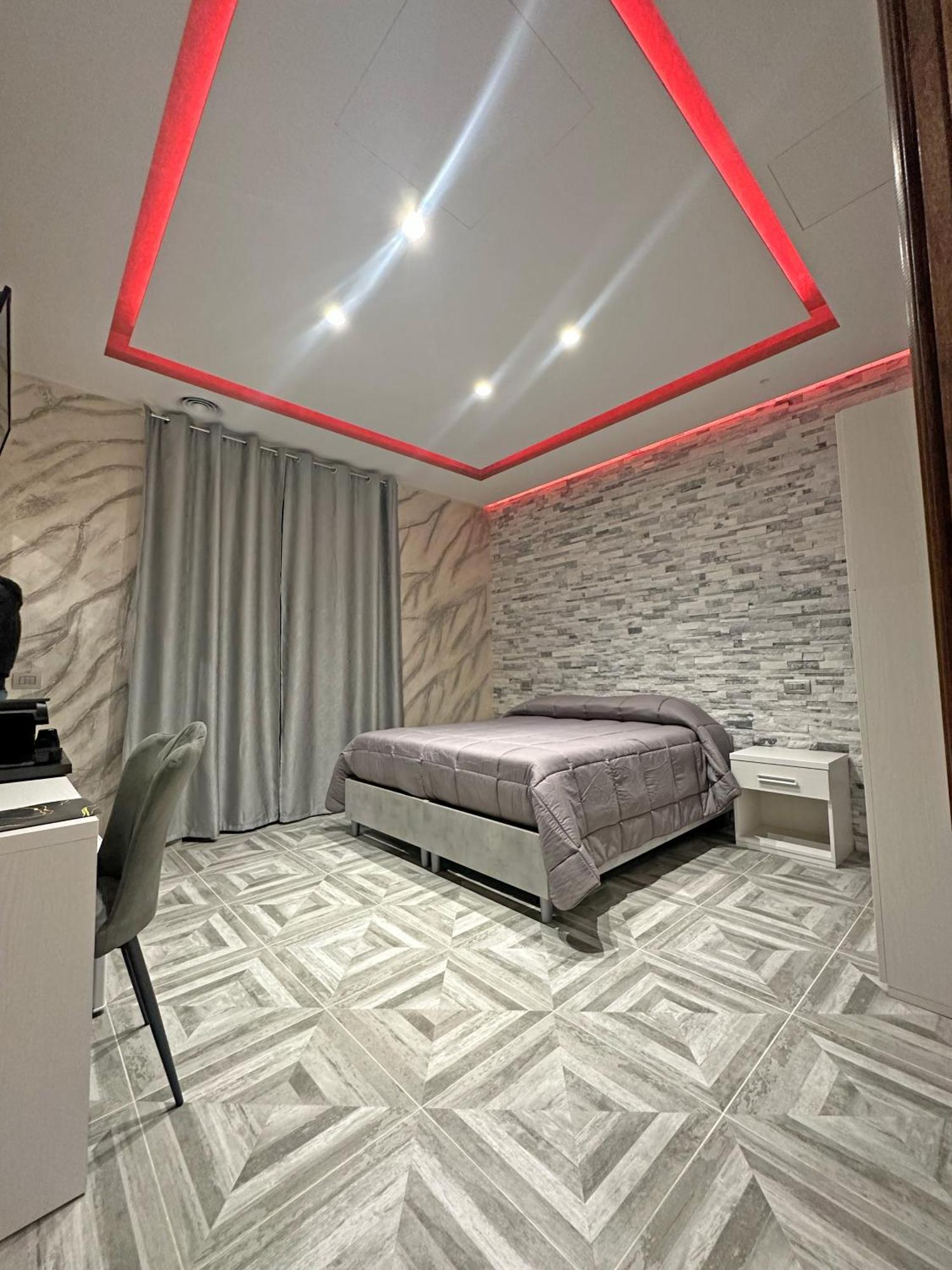 Red Rose Exclusive Rooms San Cesareo Esterno foto