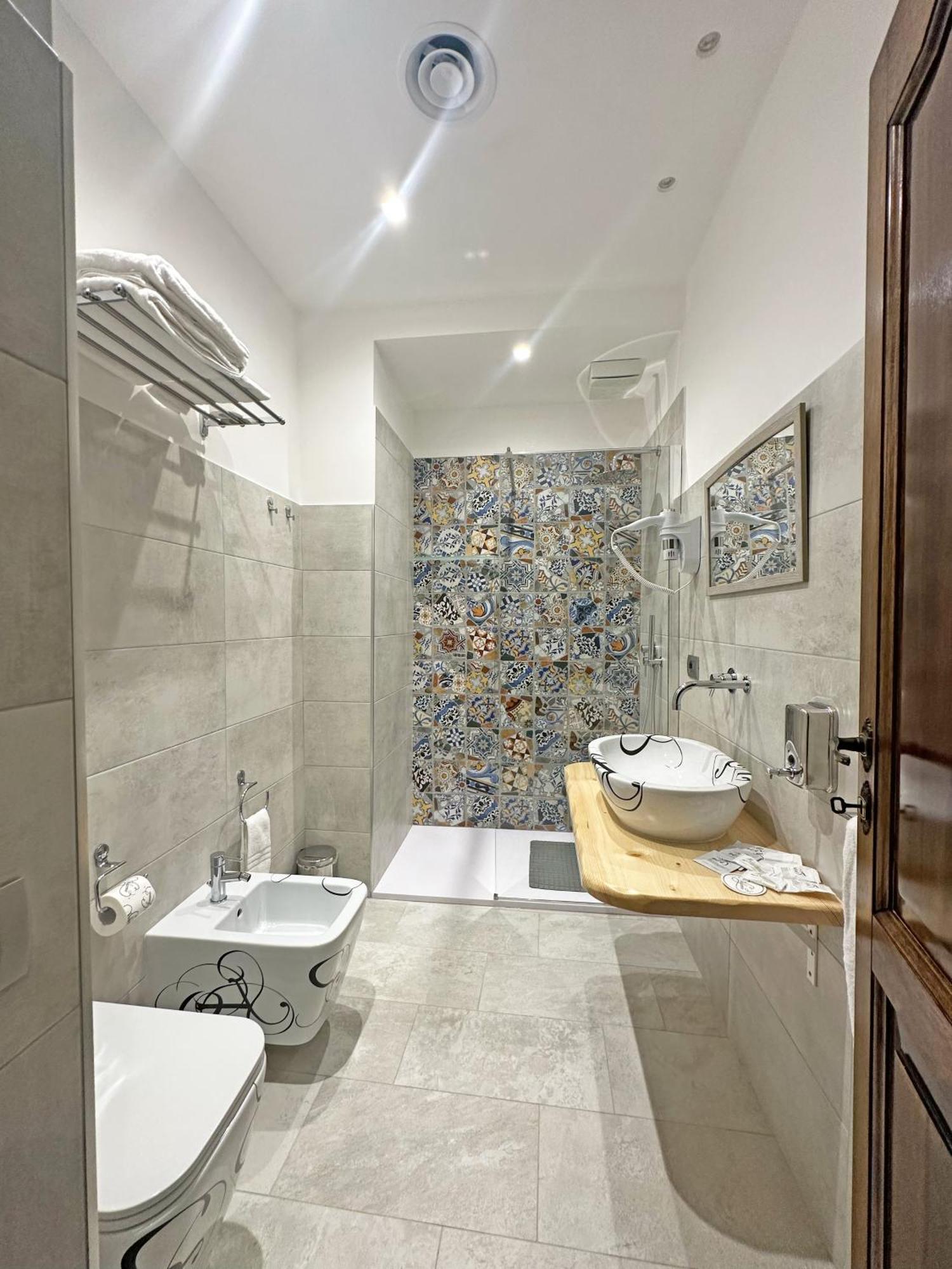Red Rose Exclusive Rooms San Cesareo Esterno foto
